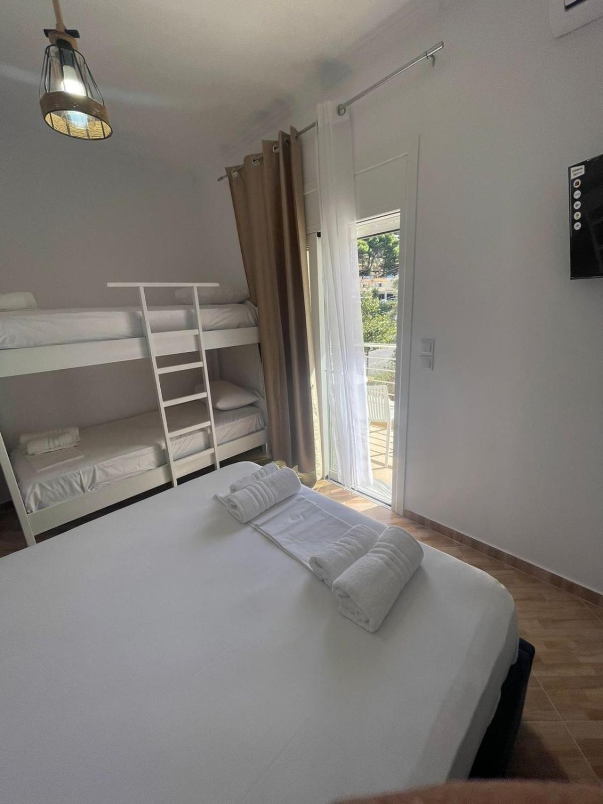 Vanesa Rooms Sarandë Esterno foto