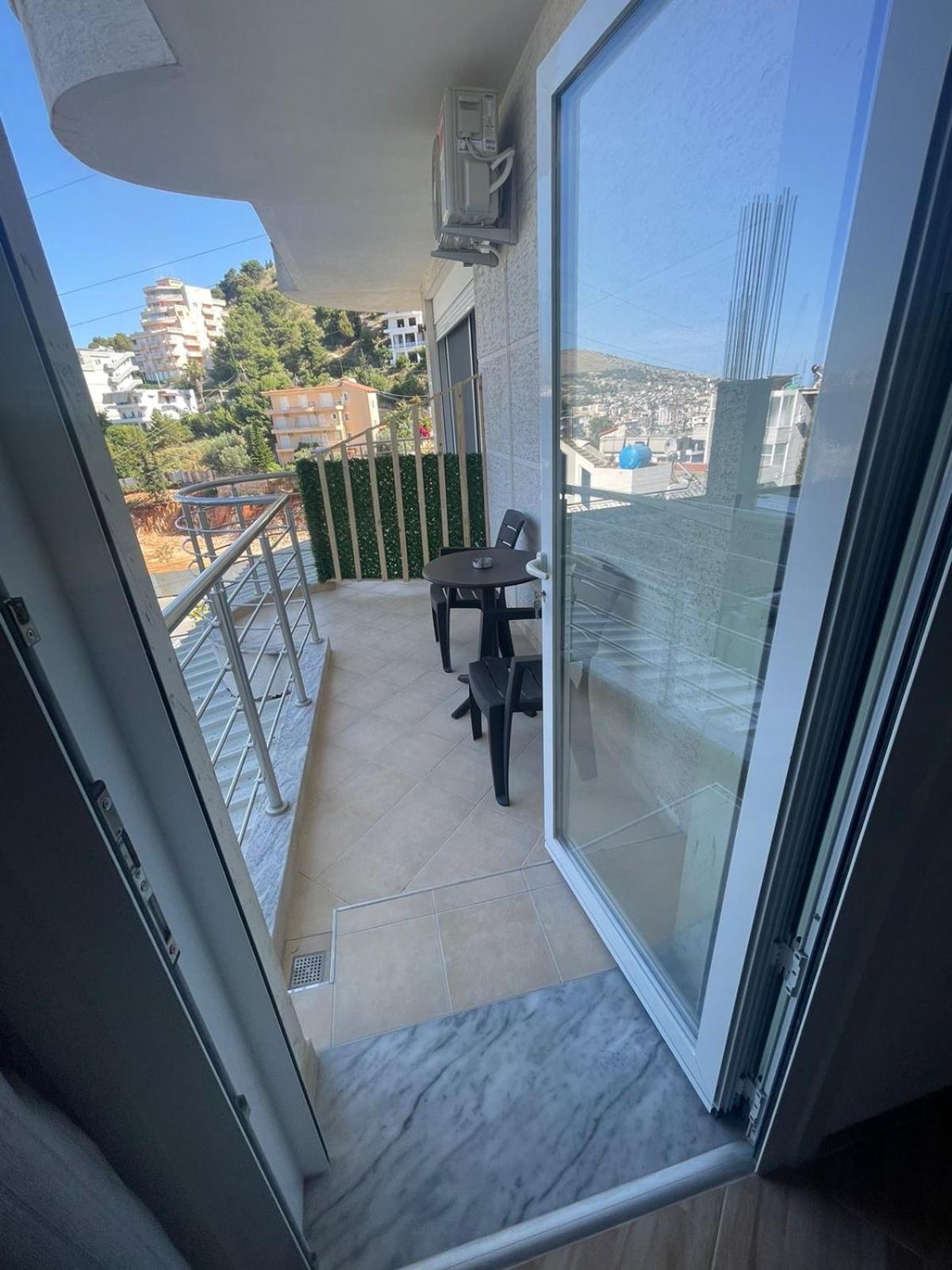 Vanesa Rooms Sarandë Esterno foto