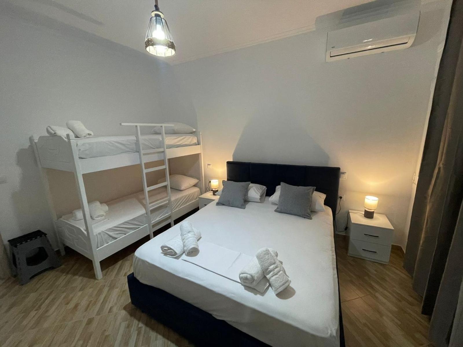 Vanesa Rooms Sarandë Esterno foto